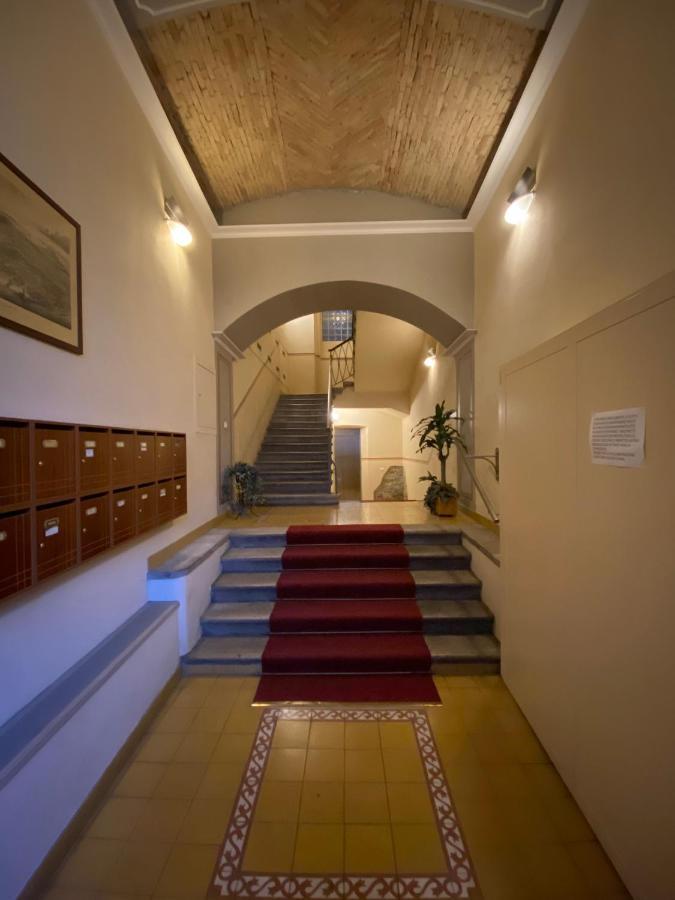 Rifugio Joyce, Comfort A Trieste Con Parcheggio Buitenkant foto